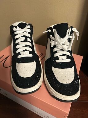 Brand New - WILD PAIR - Black & White Bling High Tops - Size 8.5